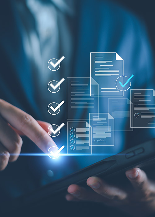 الامتثال للجهات التنظيمية وأنظمة شبكات الدفع.